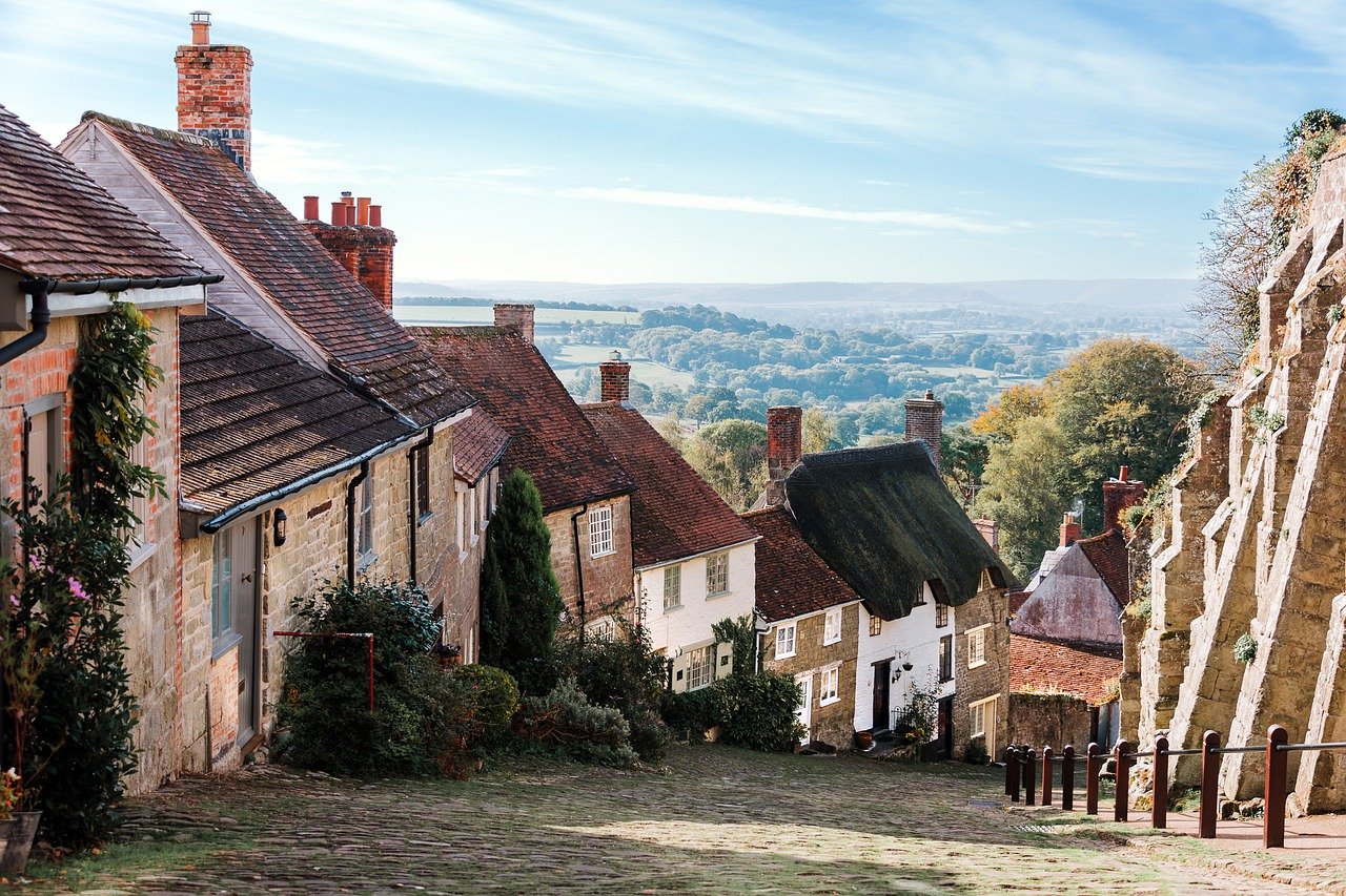 A Timeless Tapestry: Exploring England’s Enchanting Cities